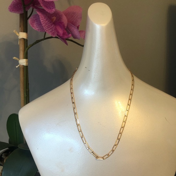 Linked In Gold Chain - Picture 2 of 4